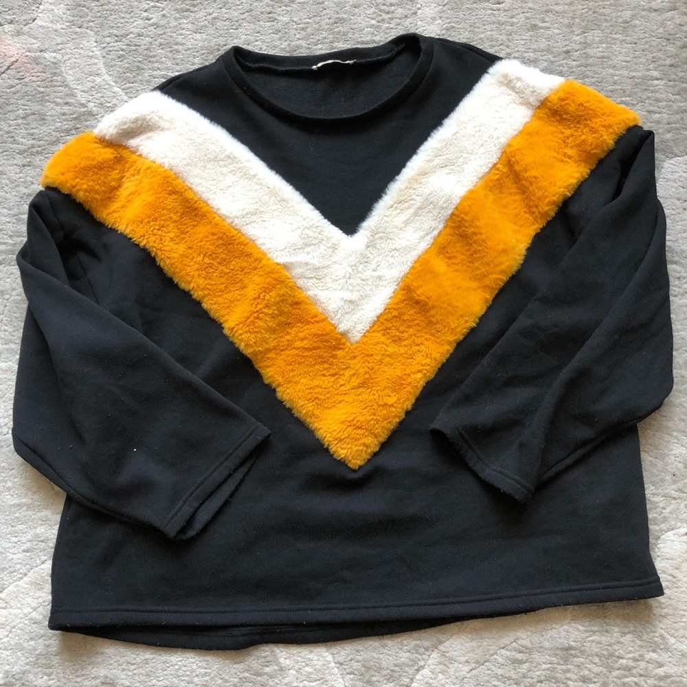 Zara Oversized Fur detail Sweater